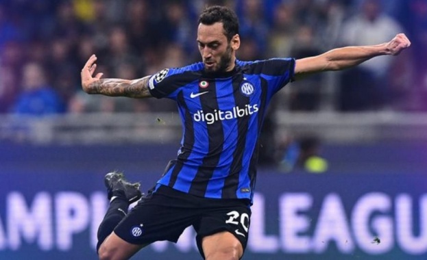 Интер победи с 2 0 Милан в дерби дела Мадонина първи