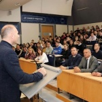 Росен Христов: Правителствата трябва да реагират, когато пазарът не може да се справи сам