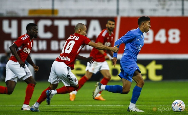 ЦСКА 1948 и Левски се изправят един срещу друг в