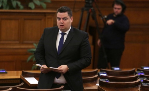 Депутатите избраха Стою Стоев от парламентарната група на Продължаваме Промяната