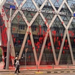 Каракачанов за червената боя на сградата на ЕК: Каквото повикало – такова се обадило, г-жи и г-да ултралиберали