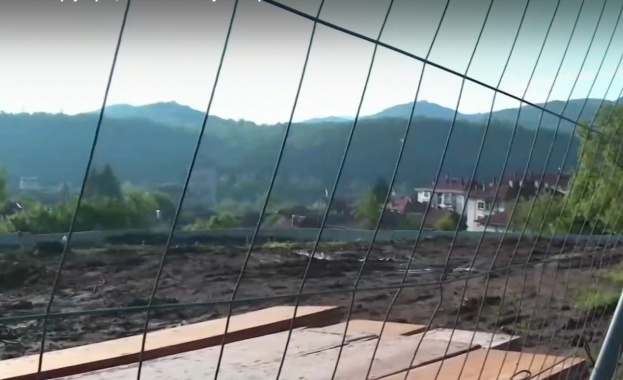 Недовършена жилищна кооперация ще се превърне в модерна спортна зала