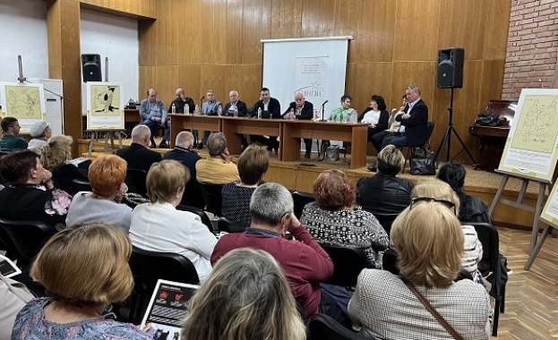 Днешното време е време което разрушава традицията поставя кръст на