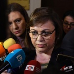 Нинова: Радев бави втория мандат, за да продължи да управлява