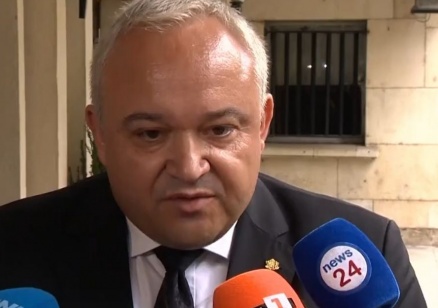 Дерменджиев след катастрофата на Челопешко шосе: Дронове издирват участниците в незаконни гонки в София