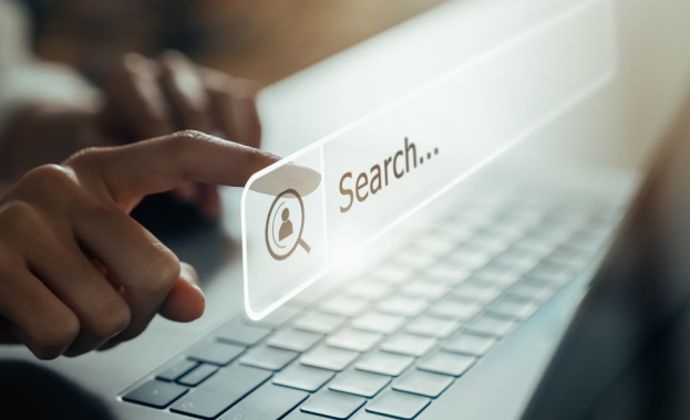 През 2025 г онлайн медийната среда в България преживява най значимата