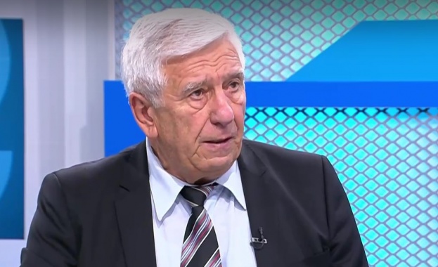 Проф. Михаил Станчев: Шойгу отдавна е любимец на Путин, но много се заседя на поста Проф. Михаил Станчев: Шойгу отдавна е любимец на Путин, но много се заседя на поста