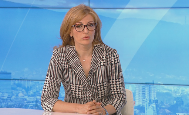 Екатерина Захариева: Отговорността към България ни тласка да говорим с ПП-ДБ за кабинет