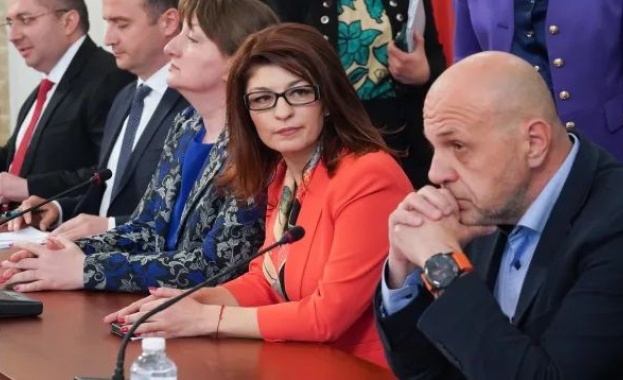 Поет революционер българин титан с несломим дух и непречупена воля