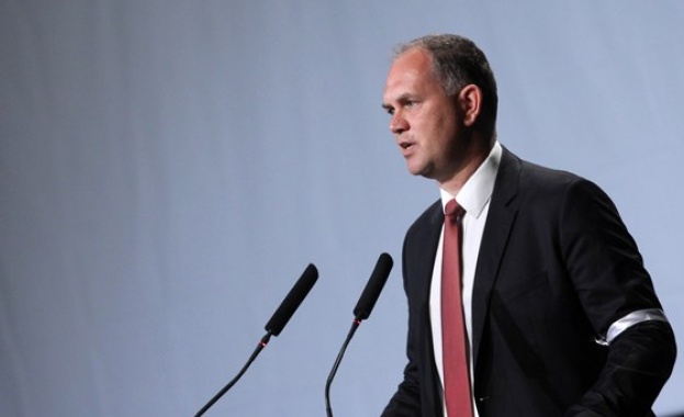 Най чистият изход в тази ситуация би бил предсрочни избори И