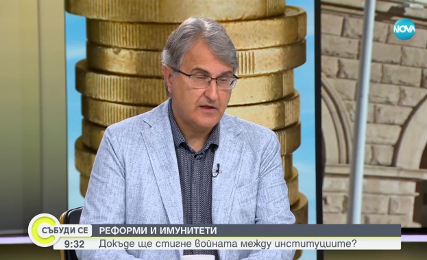 Евгени Кънев: България е под тежкото влияние на хибридна война с Кремъл