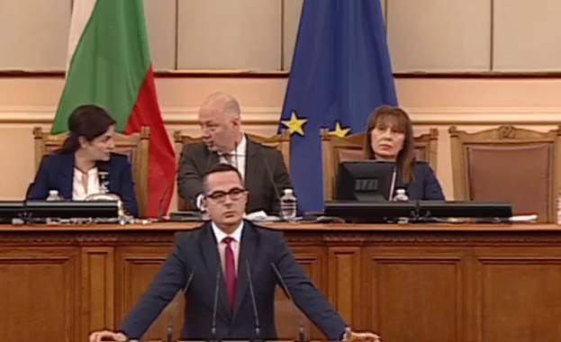 33 години моралът и ценностите в нашата държава са потъпкани