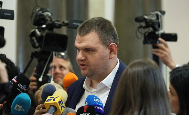Делян Пеевски: Ще представим общ проект с ПП-ДБ за промени в Конституцията