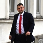 Пеевски за случващото се във ВСС: Лакърдии