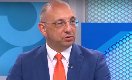 Николай Василев: Вече 30-а година средната заплата се повишава с по-бързи темпове от инфлацията, т.е. доходите растат по-бързо от инфлацията