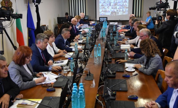 Днес ще изслушаме още един свидетел заместник главния прокурор Даниела