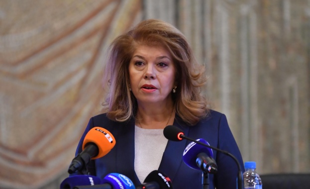 Вицепрезидентът Илияна Йотова коментира предсрочното отстраняване на Иван Гешев и