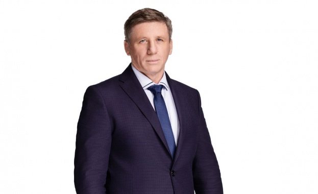 По традиция в Ловеч ни изненадва не само зимният сняг