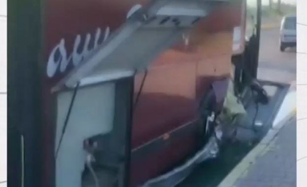 В истински кошмар се превърнала дългоочакваната екскурзия до Кушадасъ на