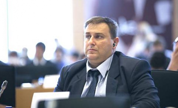 В предаването Лице в лице по Бтв евродепутатът Емил Радев