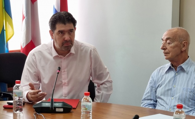 Деветоюнският преврат преди 100 години е смразяващо предупреждение за нас