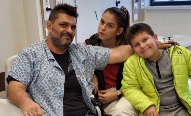 Състоянието на 49 годишния Светлозар Дончев рязко се е влошило и