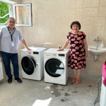 LG дари домакински уреди на 6 центъра за настаняване от семеен тип в Плевен