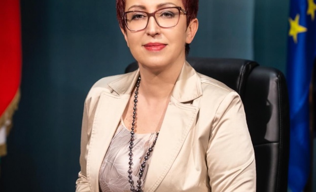 Пламена Цветанова подаде оставка от поста зам главен прокурор съобщава