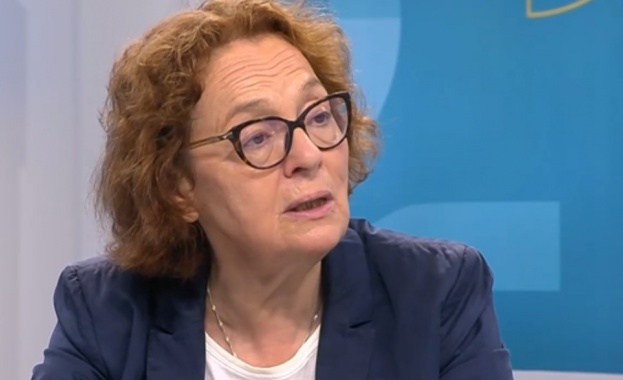 Румяна Коларова: Вотът на недоверие не мина, защото опозицията се оказа неподготвена по темата за външна политика Румяна Коларова: Вотът на недоверие не мина, защото опозицията се оказа неподготвена по темата за външна политика
