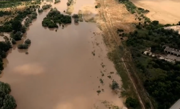 Продължава източването на язовир Огоста край Монтана Заради неговото изпускане в