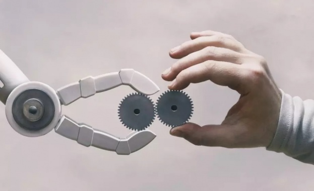 Екип от швейцарски изследователи е създал сгъваем плосък робот, който