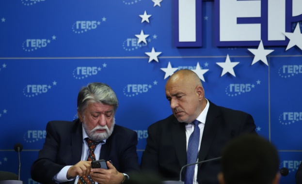 Бойко Борисов зае мястото на Вежди Рашидов в Комисията по външна политика