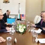 Денков към посланиците от ЕС и САЩ: Кабинетът работи за политическа стабилност