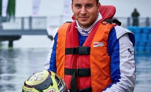 Първа европейска титла извоюва  Никола Тодоров в клас F250 на бързите лодки