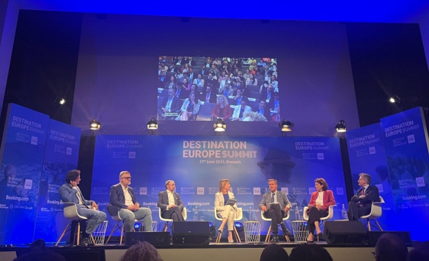 Министърът на туризма Зарица Динкова се срещна с европейския комисар за вътрешния пазар