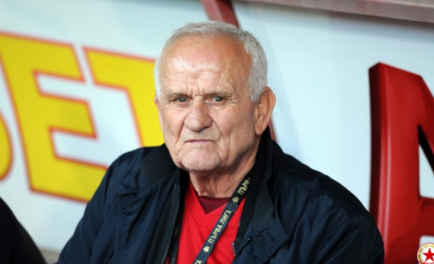 Легендарният сръбски треньор Люпко Петрович е в изкуствена кома след