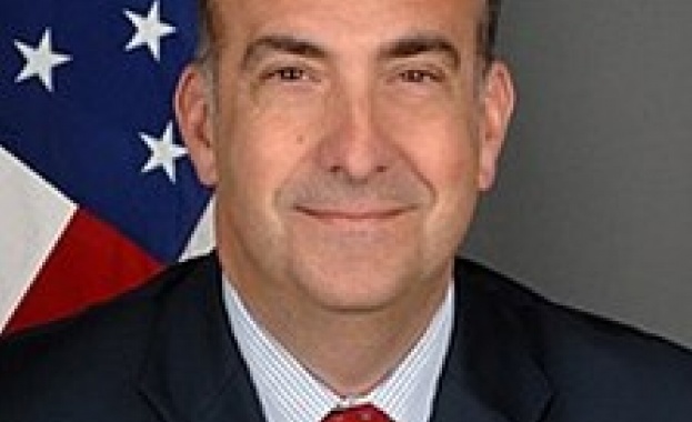 В предаването Панорама по БНТ Кенет Мартен каза всеки посланик