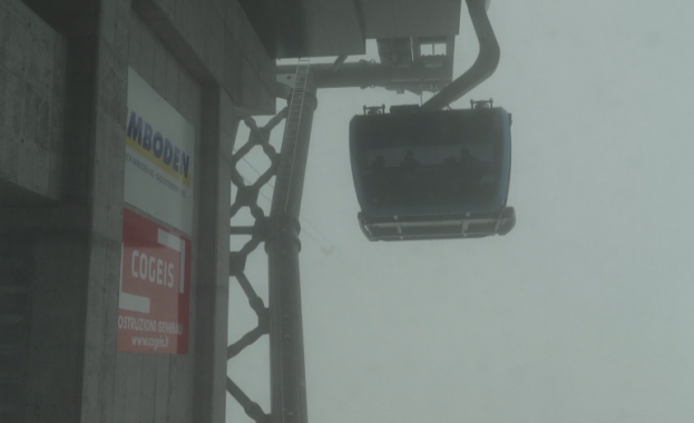 Откриха най-високия кабинков лифт в Алпите между Италия и Швейцария.
Той