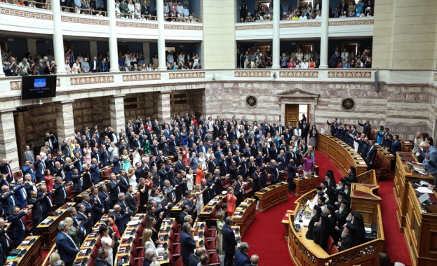 Новият гръцки парламент положи клетва
