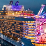 Завършено е строителството на най-големия круизен кораб в света