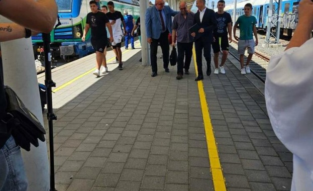 Инж. Златин Крумов и кметът на Видин откриха юбилейна плоча на жп гара Видин