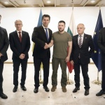 Росен Желязков и народни представители се срещнаха със Зеленски