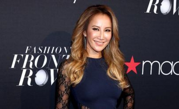 Почина певицата Коко Лий