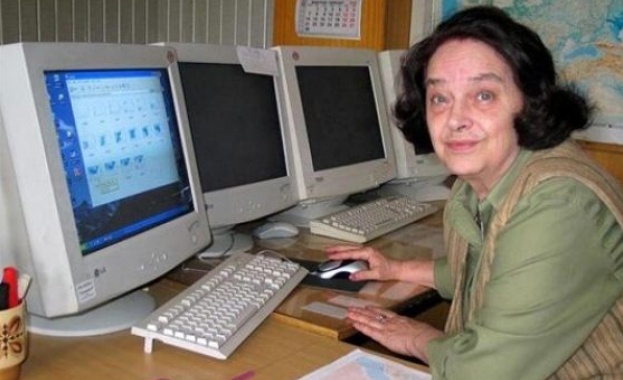 Почина известната синоптичка Любка Кумчева съобщи БНР Емблемата на Прогнозата