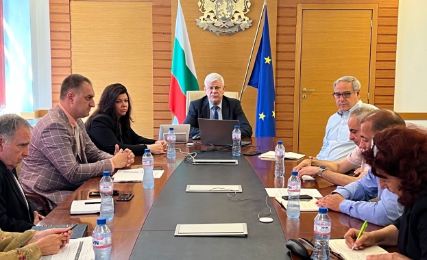 На работна среща в Министерство на земеделието и храните днес