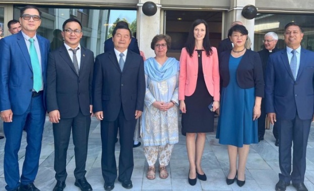 Заместник министър председателят и министър на външните работи Мария Габриел в