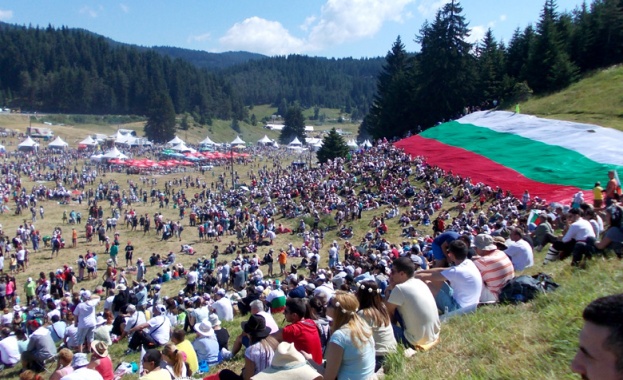 Съборът на народното творчество и животновъдство Рожен 2023 се открива