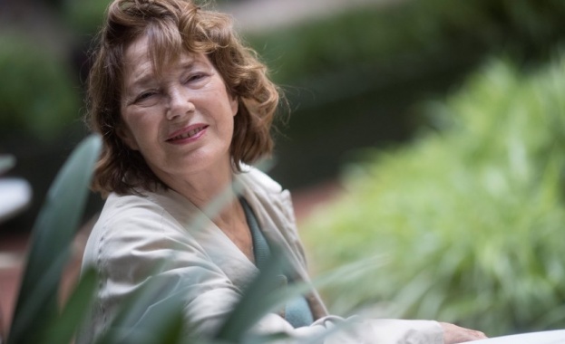 На 76 години днес почина легендарната френска певица Джейн Бъркин