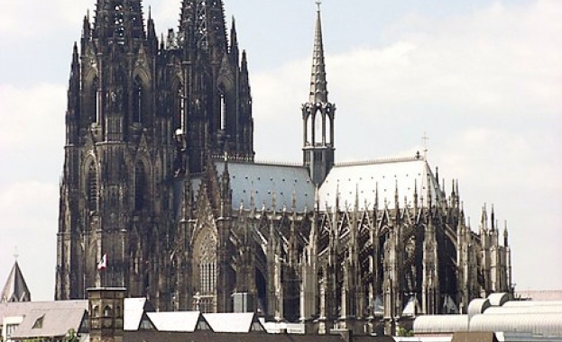 Около три четвърти от хората в Германия смятат че църковният