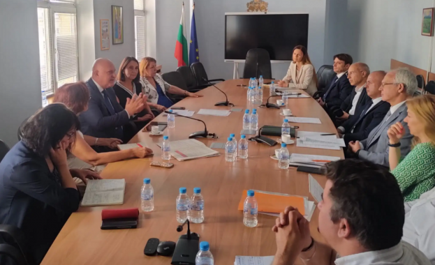 АОБР се срещна с министъра на образованието и науката, проф. Галин Цоков